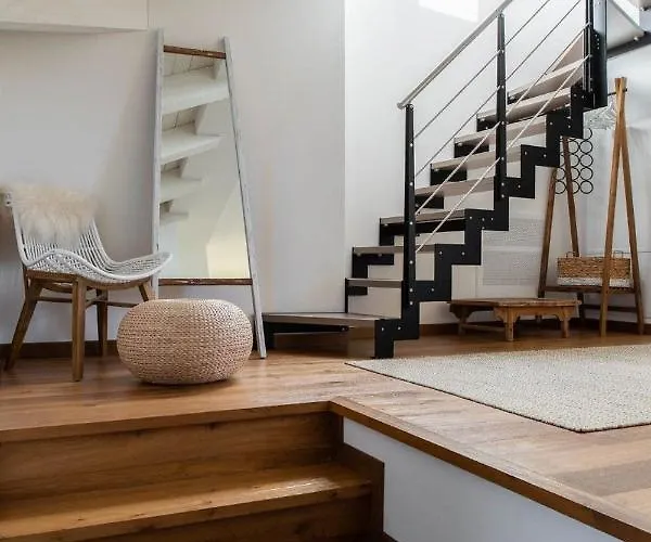 Torre Di Castelli - By Lovecomo Tatil Evi