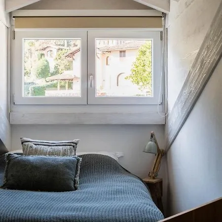 Torre Di Castelli - By Lovecomo Σπίτι διακοπών Μενάτζιο