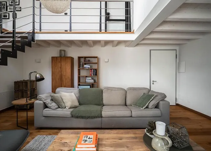 Torre Di Castelli - By Lovecomo Menaggio